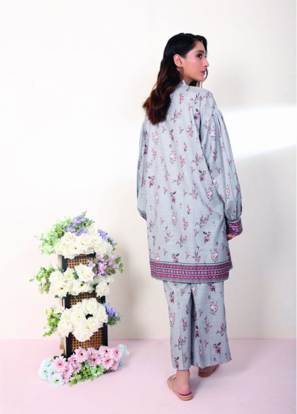 D-8340 - Image 3
